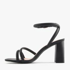 CRUCIAL BLACK -shoe Shop A612 3