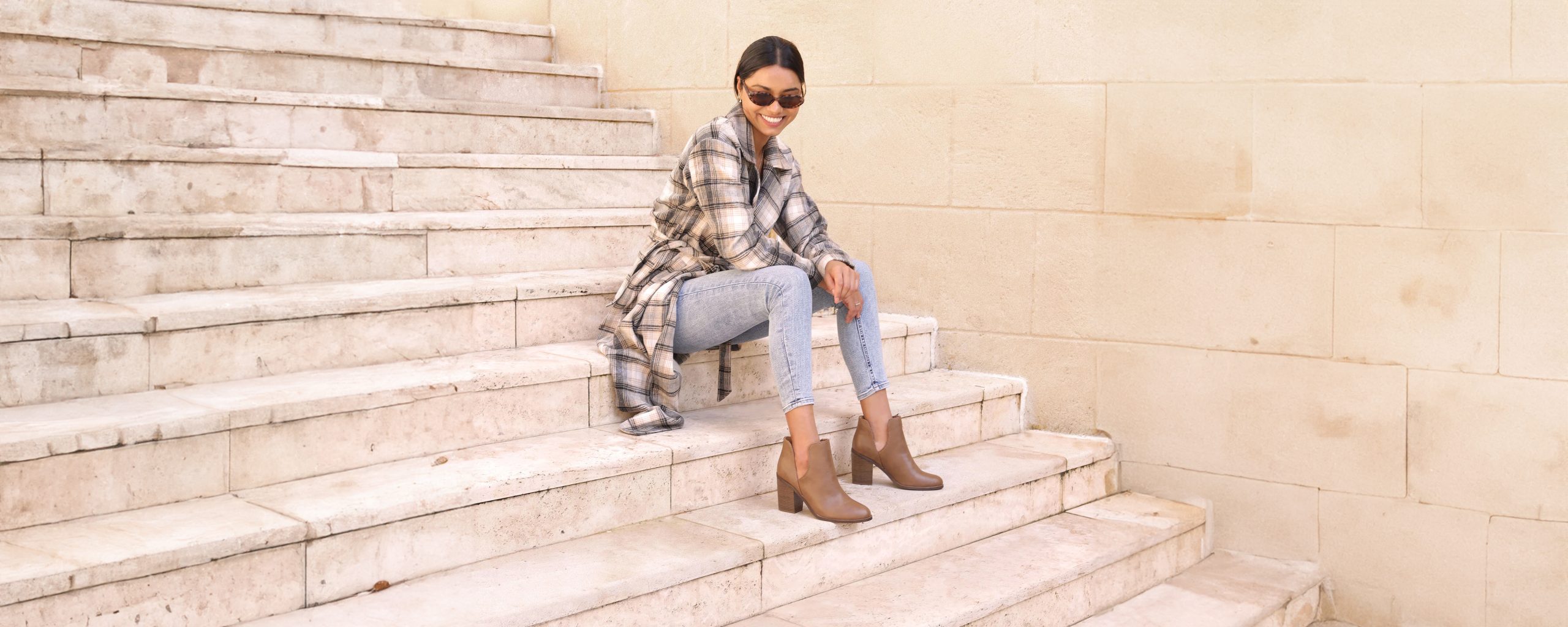 shoe Shop 11 shoe Shop -shoe Shop LPALEENA.TAN2 scaled