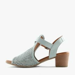 LARS FRESH 8 LARS FRESH -shoe Shop Q2021 3