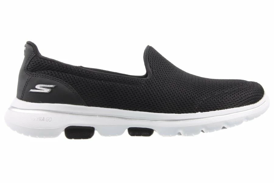 Skechers GO WALK 5 BLACK/WHITE 4 Skechers GO WALK 5 BLACK/WHITE - Image 2